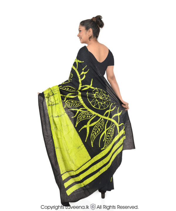 Laveena Cotton Voil Batik Saree - Bright Green with Dark Blackish Green