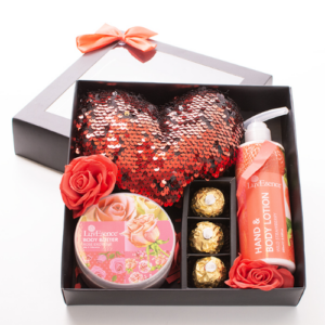 An image of a Cosmetic Gift box for a girl