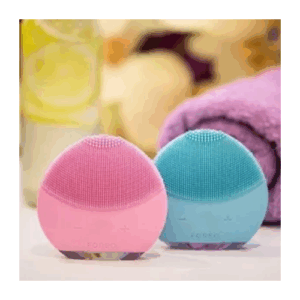 Facial Cleansing Brush